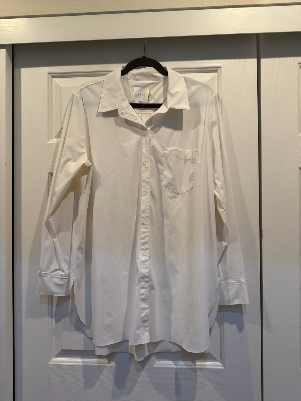 Lysse White Women's Button-Down Shirt